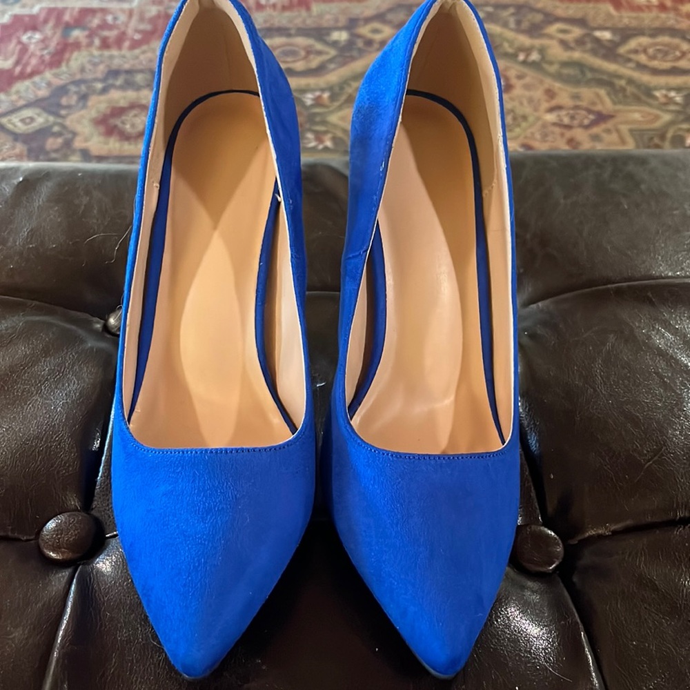 Royal Blue 3in heels Sz 8